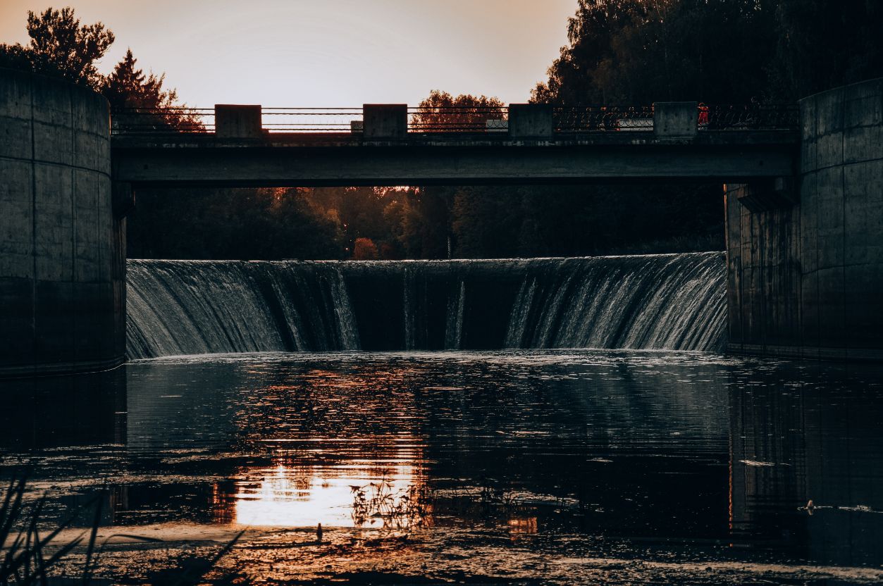hydroelectric-power-station-on-the-river-2022-11-01-04-17-59-utc